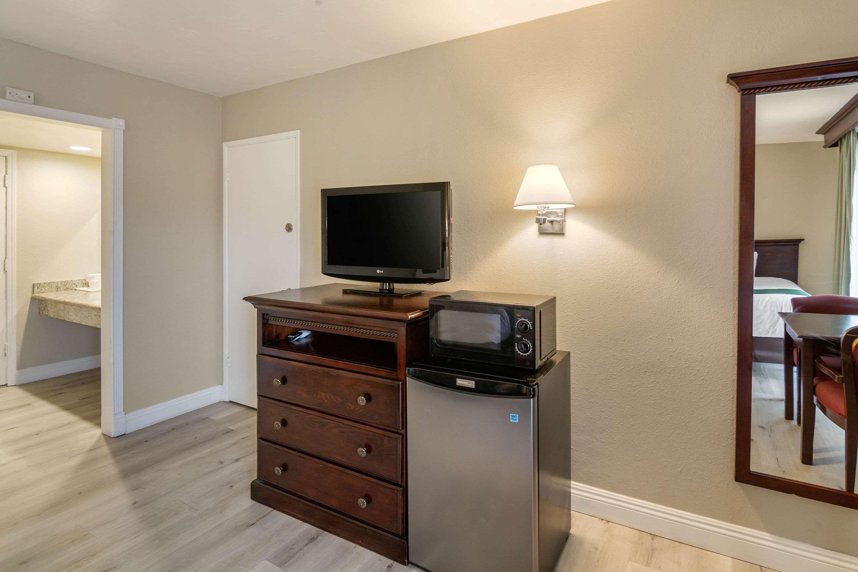 Quality Inn & Suites El Cajon San Diego East Exteriör bild